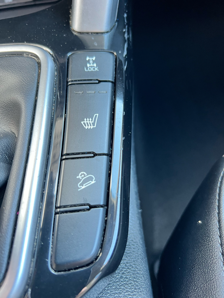 Kia Seltos Nightfall DCT AWD 2023 Kia Seltos Nightfall DCT AWD 2023