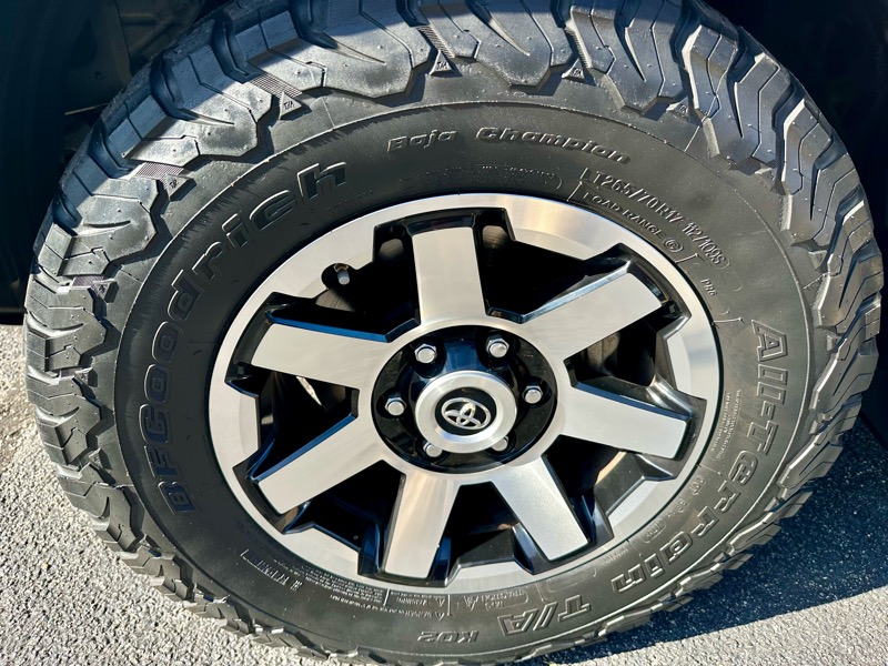 Toyota 4Runner TRD Off-road 4WD 2018