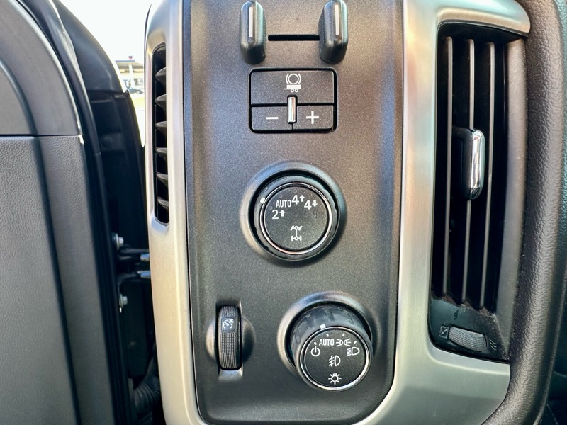 GMC Sierra 1500 SLT Crew Cab Short Box 4WD 2018