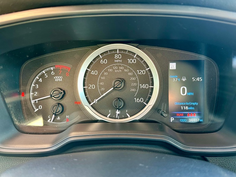 Toyota Corolla LE 2022