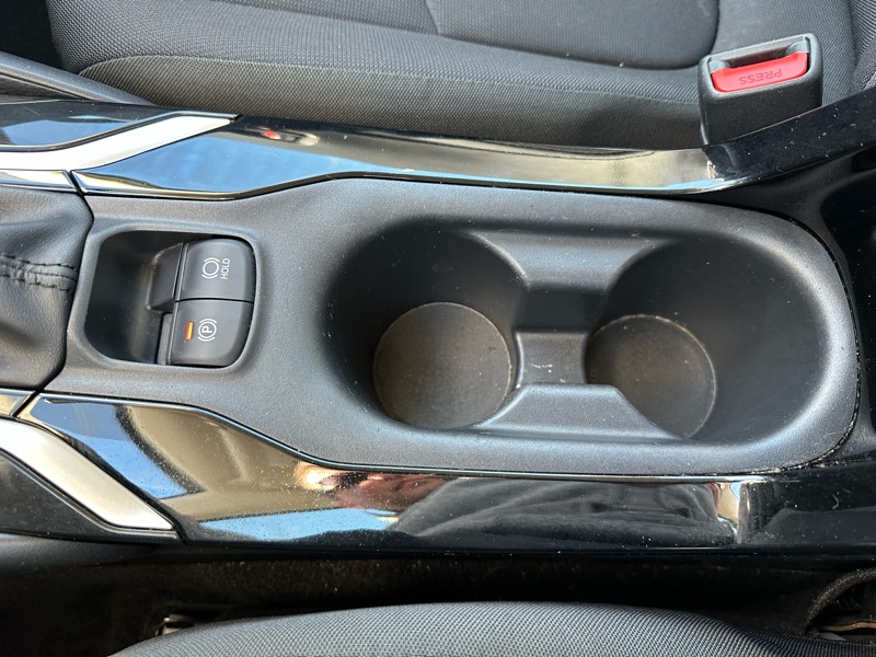 Toyota Corolla LE 2022