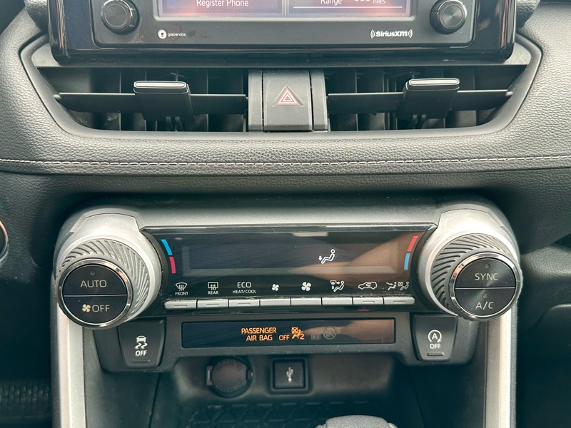 Toyota RAV4 XLE 2020