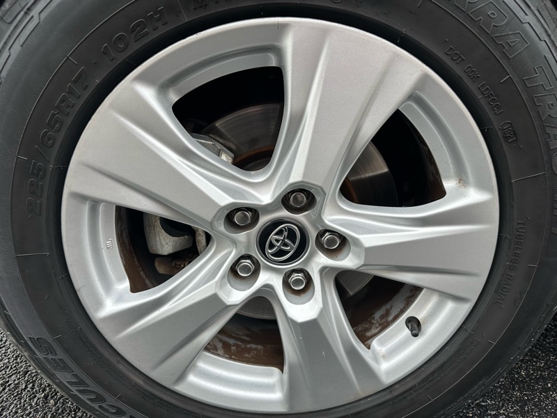 Toyota RAV4 XLE 2020