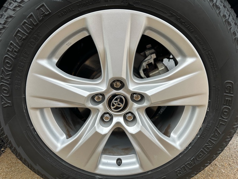 Toyota RAV4 XLE 2020