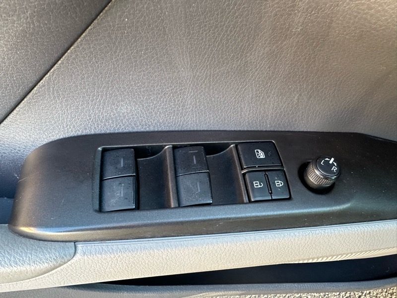 Toyota Camry LE 2021