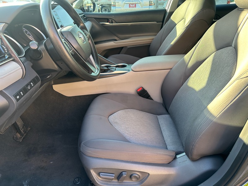 Toyota Camry LE 2021