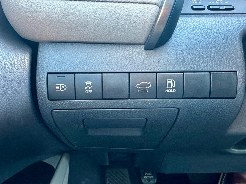 Toyota Camry LE 2021