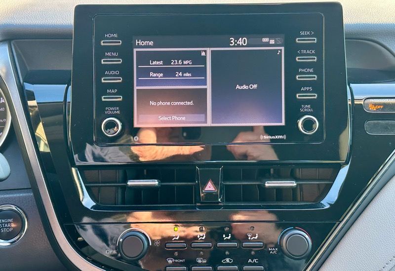 Toyota Camry LE 2021