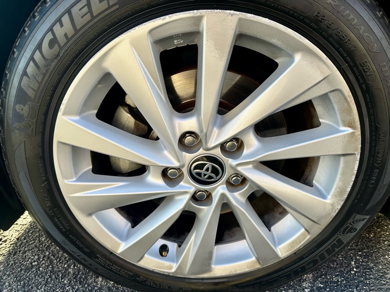 Toyota Camry LE 2021