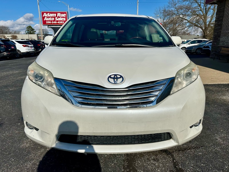 Toyota Sienna XLE Limited FWD 2012