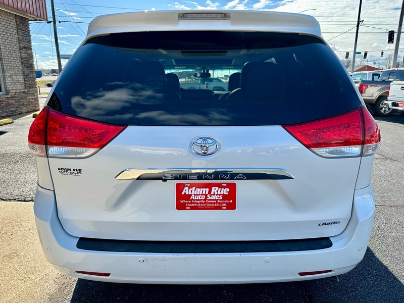 Toyota Sienna XLE Limited FWD 2012