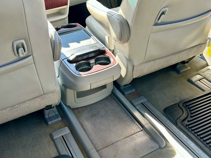 Toyota Sienna XLE Limited FWD 2012