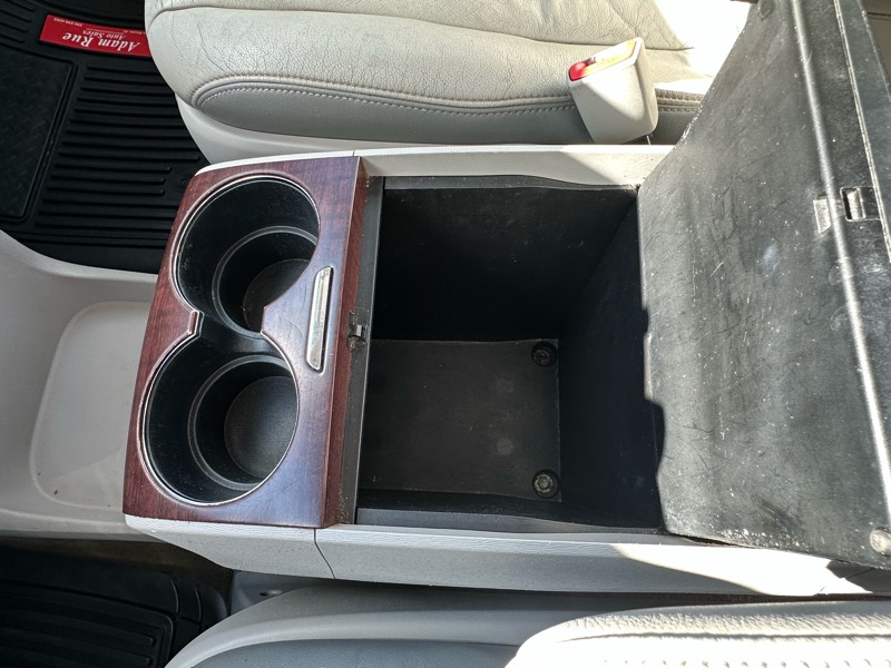 Toyota Sienna XLE Limited FWD 2012