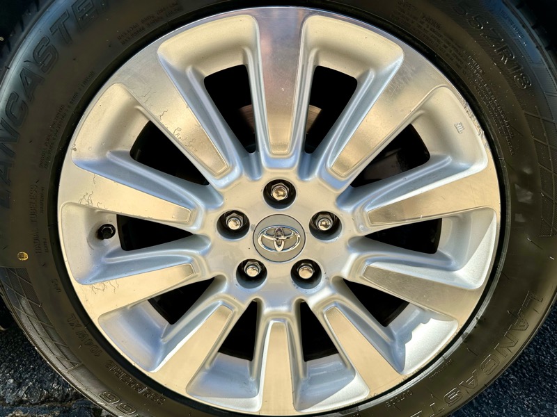 Toyota Sienna XLE Limited FWD 2012