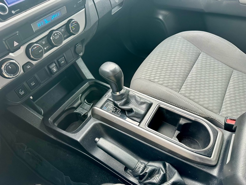 Toyota Tacoma SR5 Double Cab 4WD V6 2023