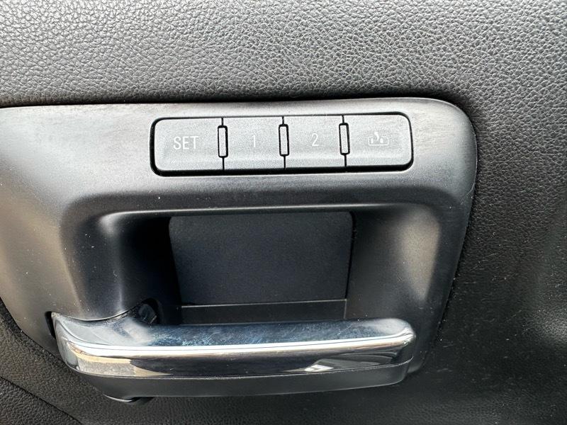 Chevrolet Silverado 1500 2WD Crew Cab 147" LTZ 2014