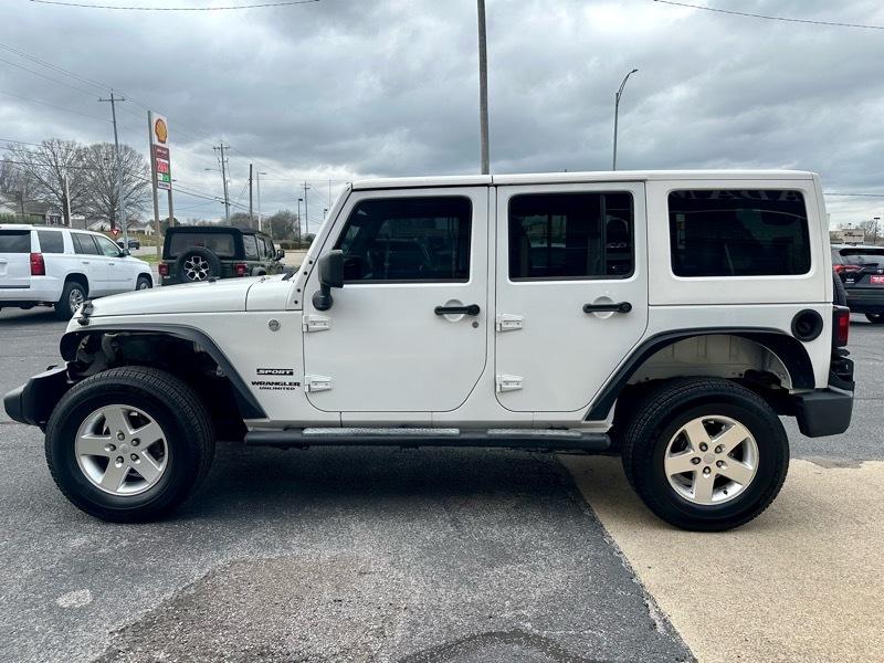 Jeep Wrangler Unlimited Sport 4WD 2013