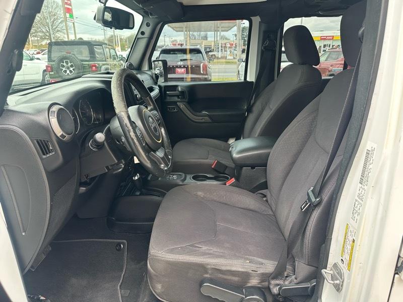 Jeep Wrangler Unlimited Sport 4WD 2013