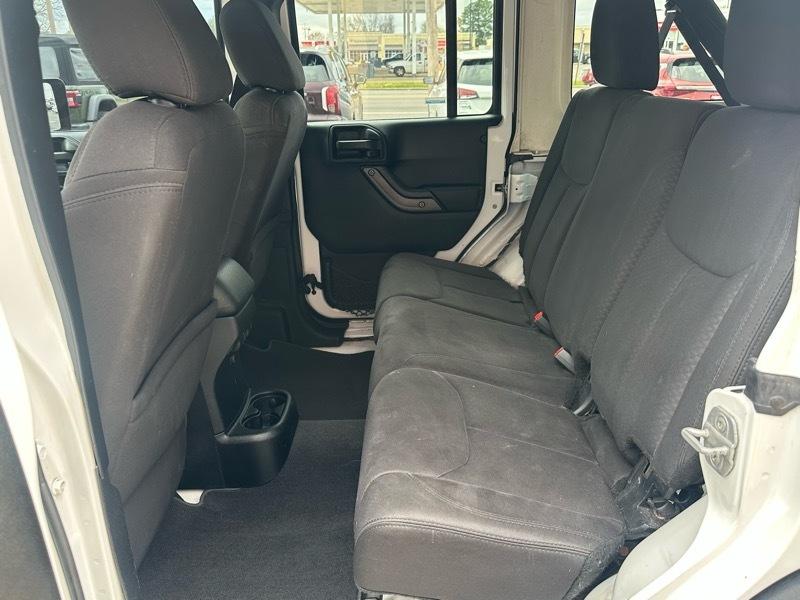 Jeep Wrangler Unlimited Sport 4WD 2013