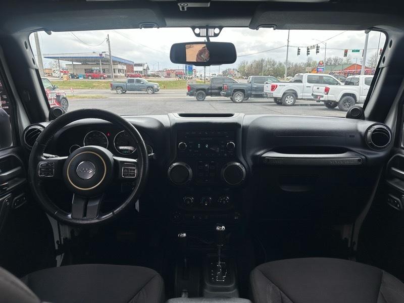 Jeep Wrangler Unlimited Sport 4WD 2013