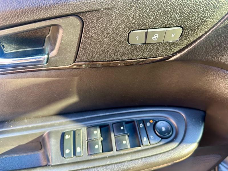 GMC Acadia Denali AWD 2015