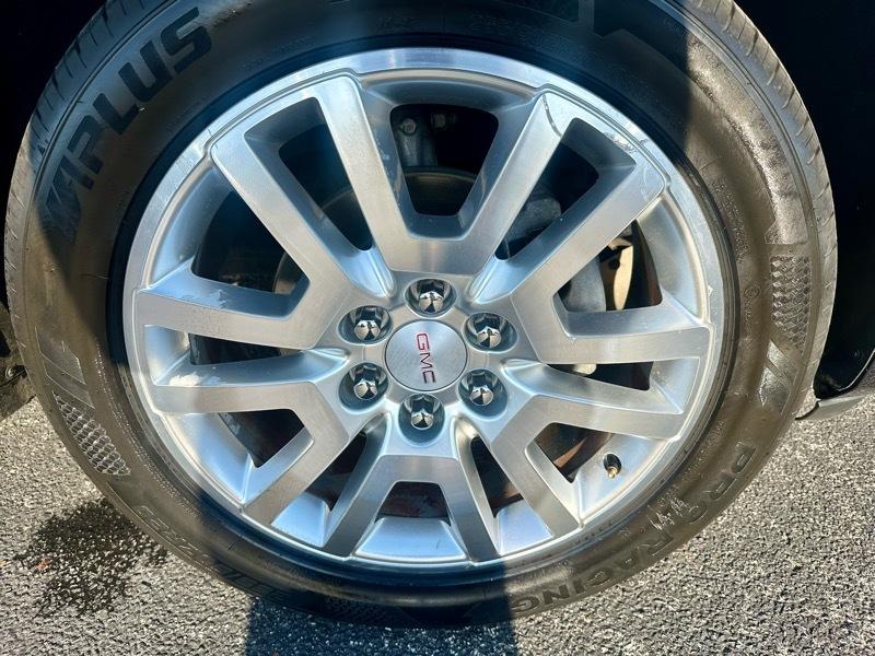 GMC Acadia Denali AWD 2015