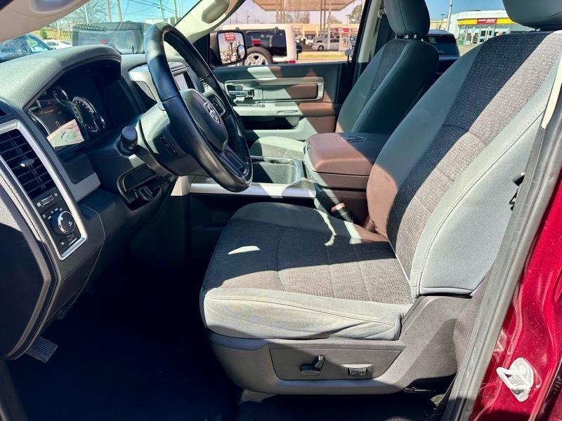 RAM 1500 Classic Tradesman Crew Cab SWB 2WD 2019