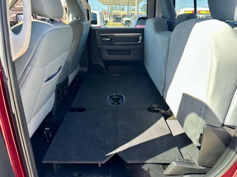 RAM 1500 Classic Tradesman Crew Cab SWB 2WD 2019