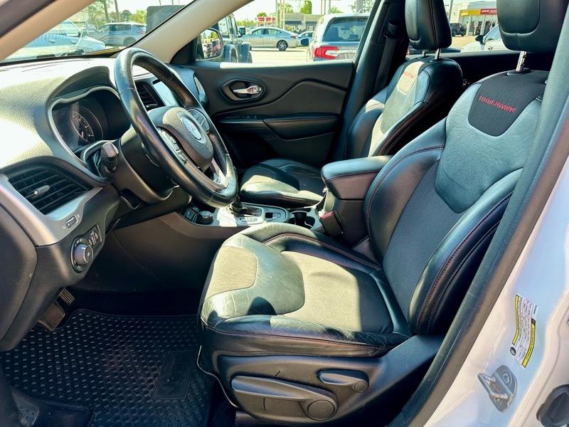 Jeep Cherokee Trailhawk 4WD 2014