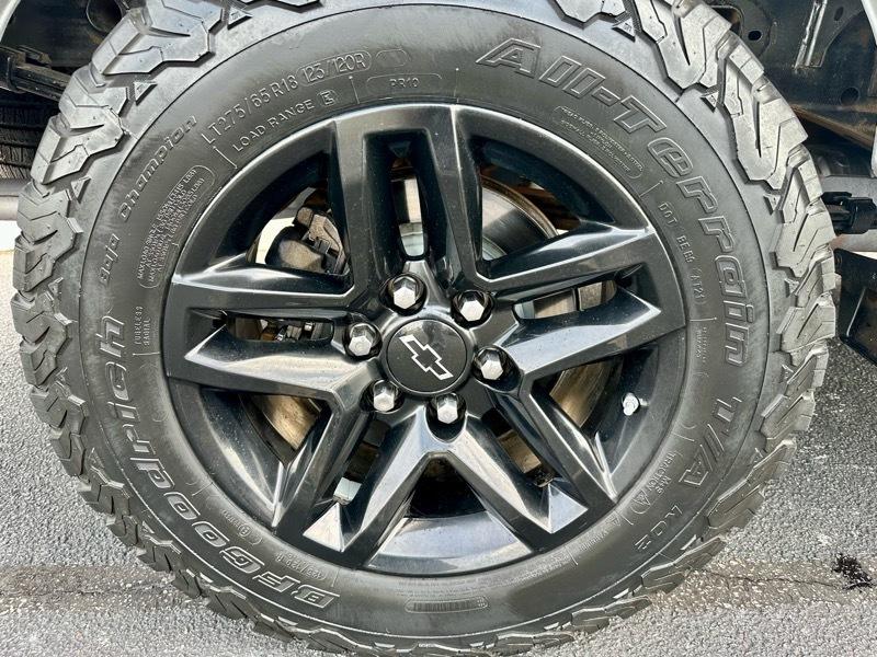 Chevrolet Silverado 1500 LT Trail Boss Crew Cab 4WD 2019