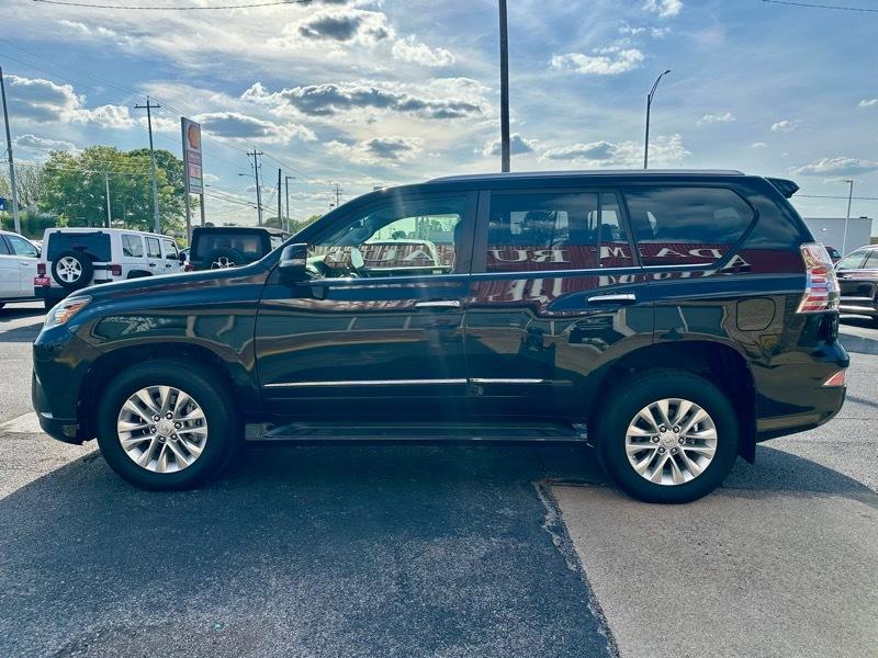 Lexus GX 460 Base 4D SUV 4WD 2015