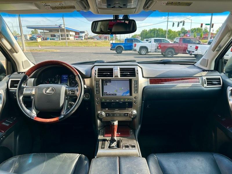 Lexus GX 460 Base 4D SUV 4WD 2015