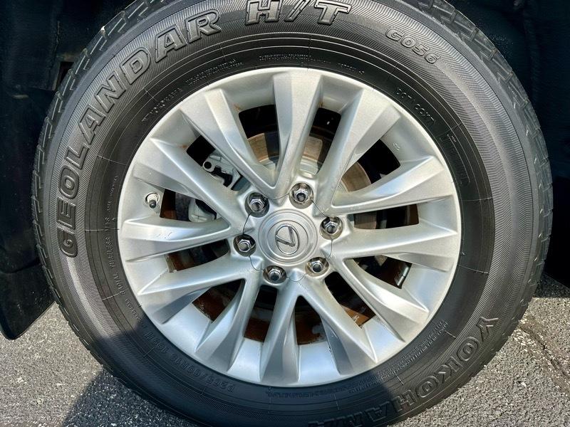 Lexus GX 460 Base 4D SUV 4WD 2015