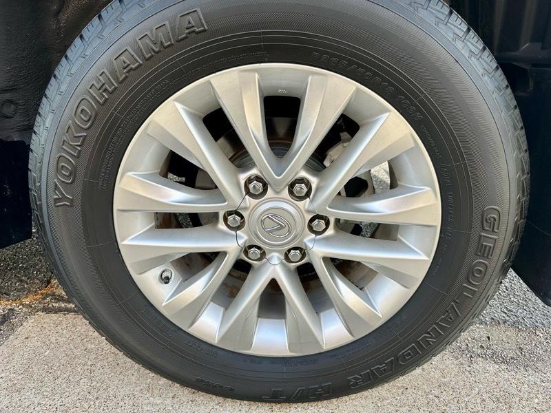 Lexus GX 460 Base 4D SUV 4WD 2015