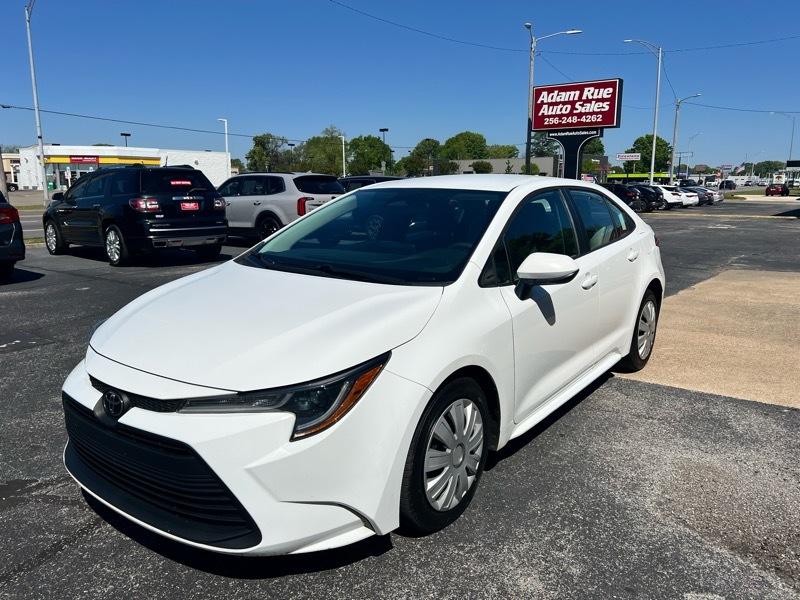 Toyota Corolla LE 2023