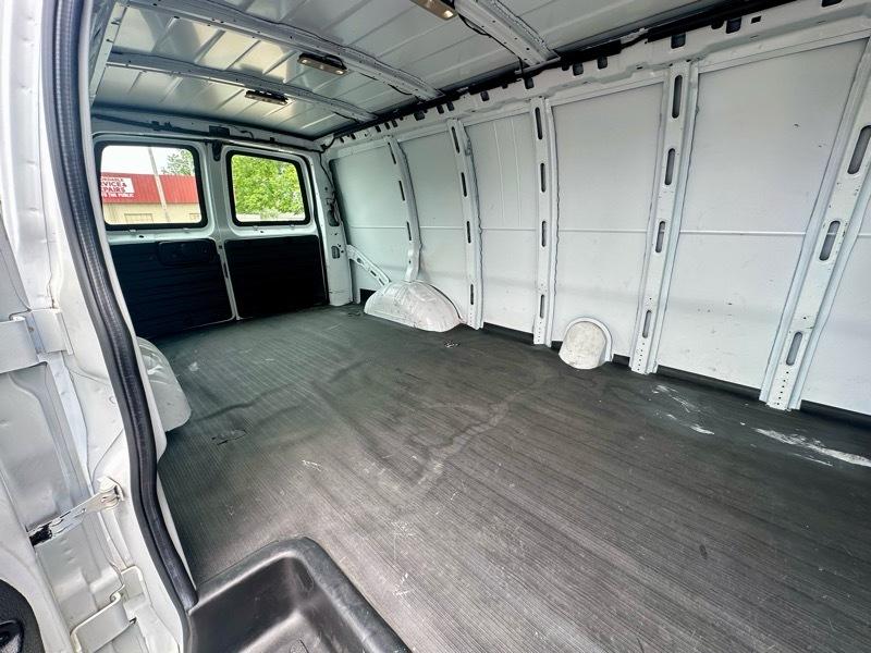 GMC Savana G2500 Extended Cargo 2022