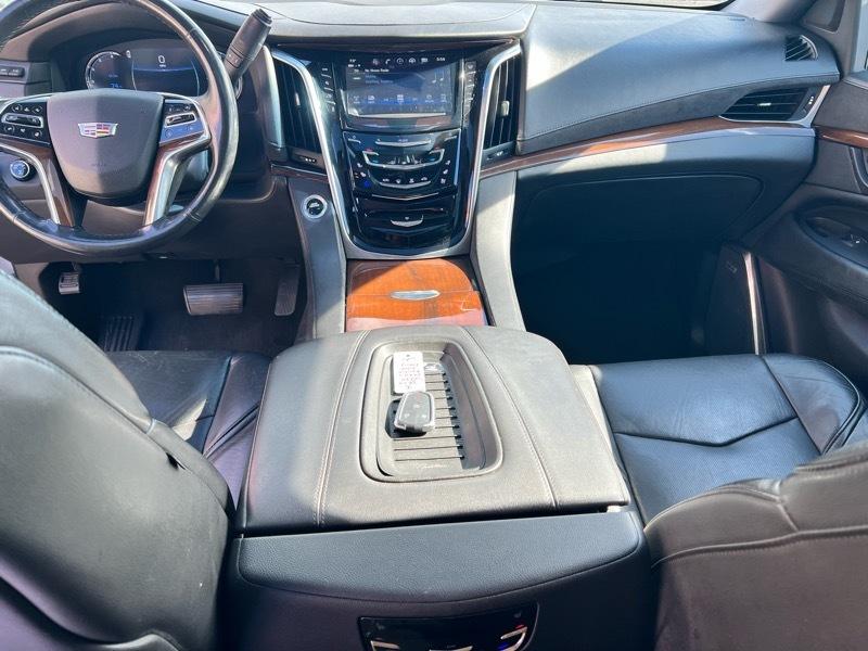 Cadillac Escalade Luxury 4WD 2020