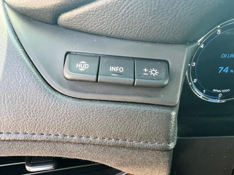 Cadillac Escalade Luxury 4WD 2020