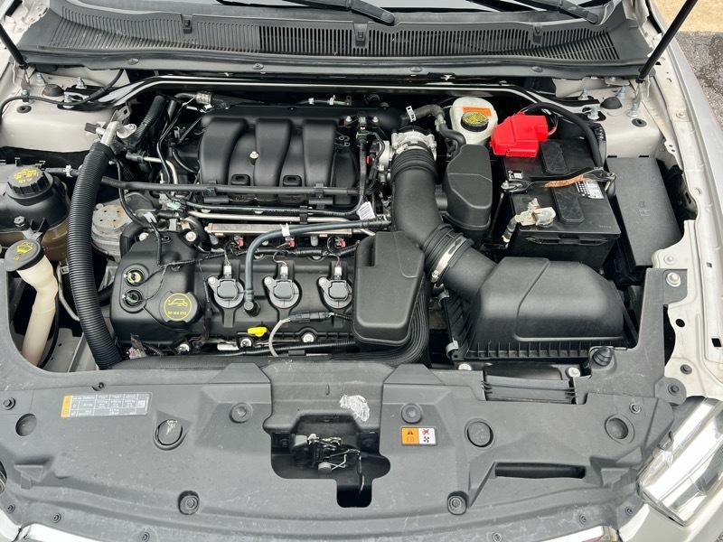 Ford Taurus SEL FWD 2018