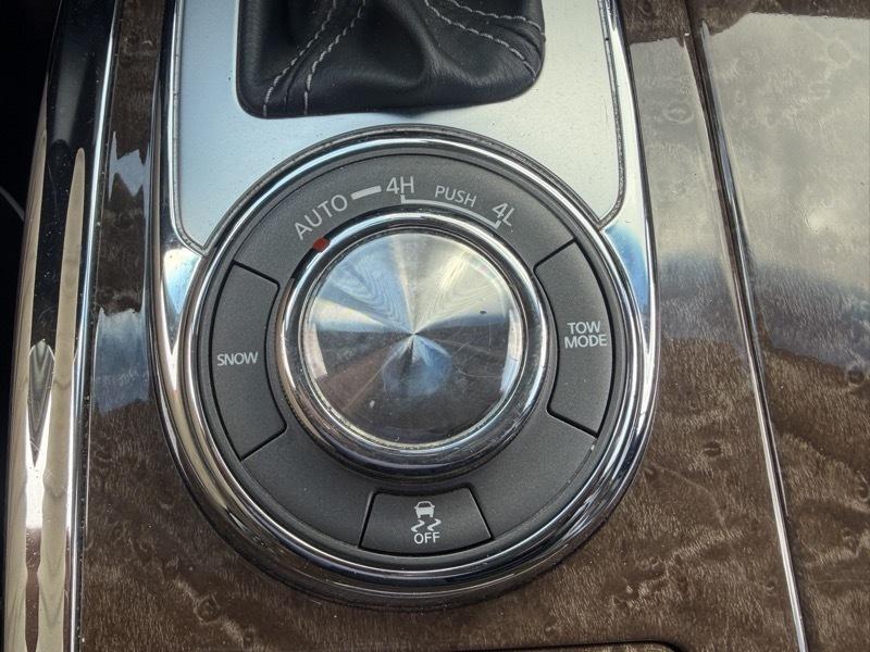 Infiniti QX80 4WD 2016