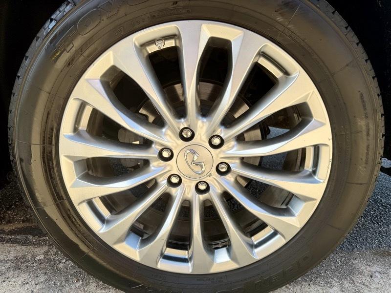 Infiniti QX80 4WD 2016