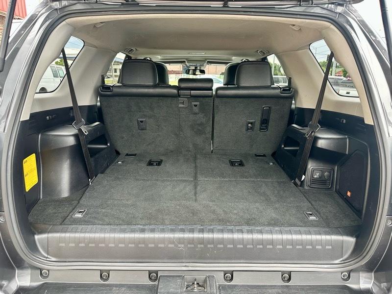 Toyota 4Runner Limited V6 4WD 2019