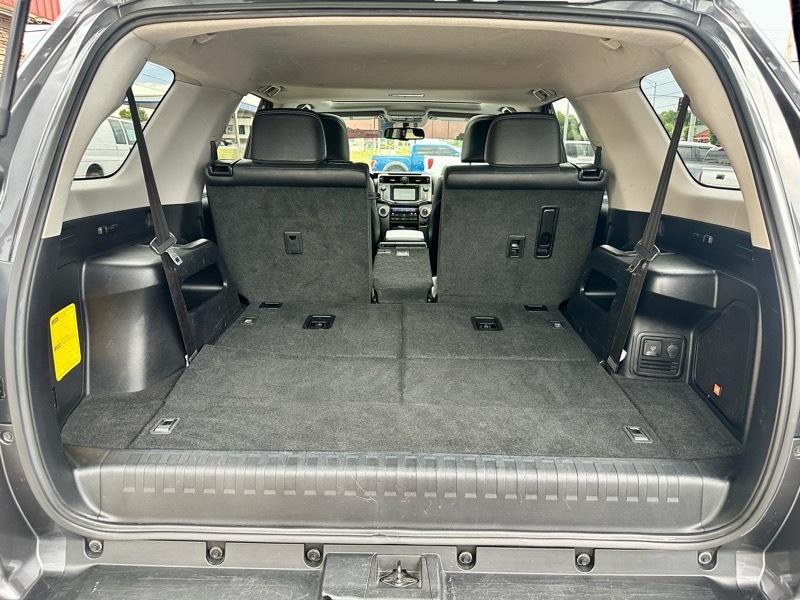 Toyota 4Runner Limited V6 4WD 2019