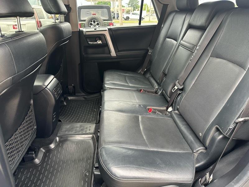 Toyota 4Runner Limited V6 4WD 2019