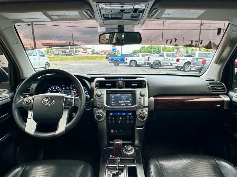 Toyota 4Runner Limited V6 4WD 2019