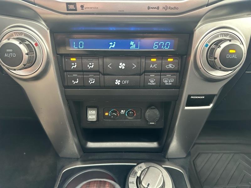 Toyota 4Runner Limited V6 4WD 2019