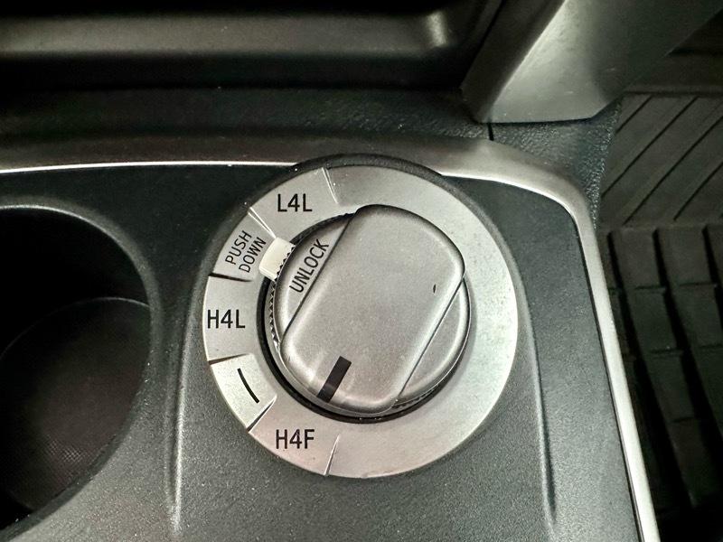 Toyota 4Runner Limited V6 4WD 2019