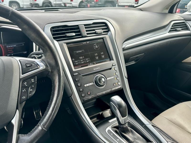 Ford Fusion Titanium 2016