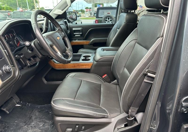 Chevrolet Silverado 1500 High Country Crew Cab 2WD 2018