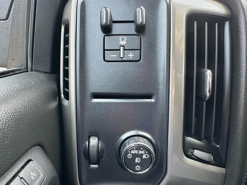 Chevrolet Silverado 1500 High Country Crew Cab 2WD 2018